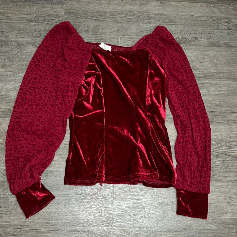 Leopard print long sleeve top